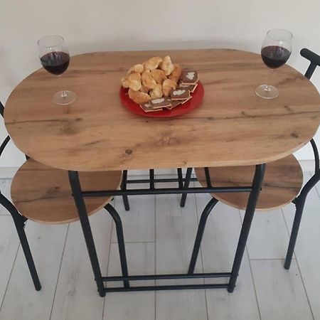 Apartman Mima Beograd Bagian luar foto